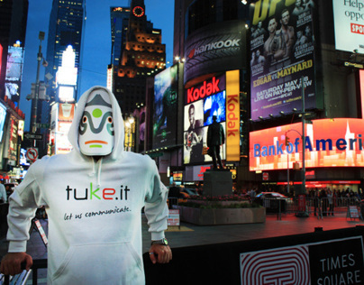 Tuke - Around TIMESQUARE (NYC)