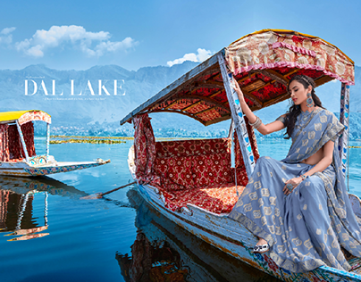 Shikharas marroned at docks of dal lake during sunset - The Daily Guardian