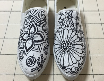 Artistic shoes