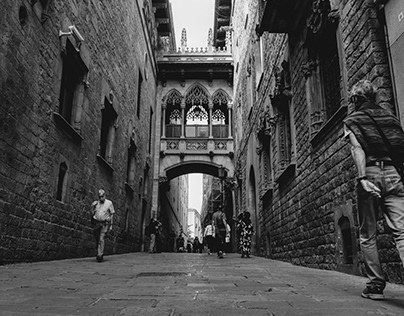 Barcelona's Gothic Quarter. A travel in time.