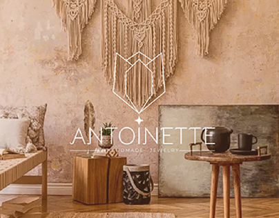 Antoinette | Logo Design
