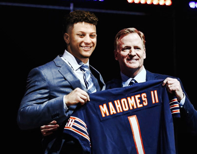 What if the Bears drafted Patrick Mahomes