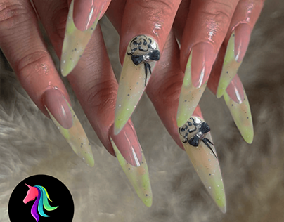Ombre Nail Extension With 3D Art