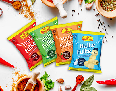 Haldiram's Nagpur Halke Fulke Potato Chips Packaging