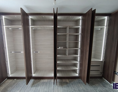 Hinged Fitted Wardrobe | Hammersmith and Fulham