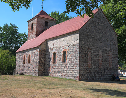 Old fieldstone churches Okt 2022