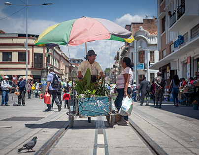 Cuenca, Ecuador: Vida cotidiana y movilidad sostenible