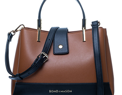 Amazon product photo for branded handbags