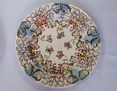 Фарфоровая тарелка с китайским орнаментом (копия)