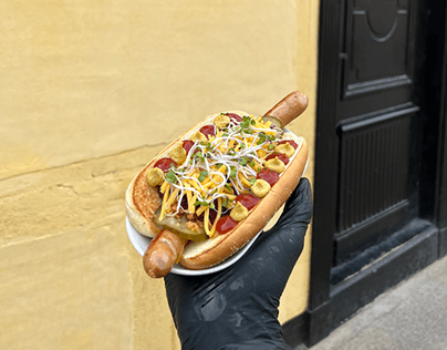 Gourmet hot dog based on extensive research