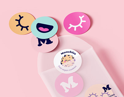 Munchies ❘ Cookie logo design & visual identity