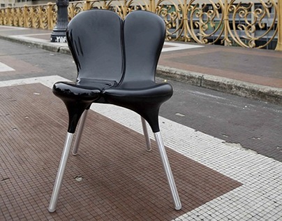 Siamese Chair