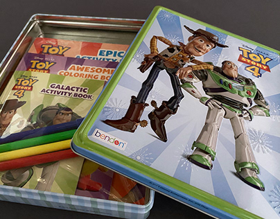 Toy Story 4 // Coloring & Activity Tin