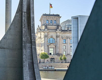 Reichstag & Marie Elisabeth Lüders Haus - Berlin