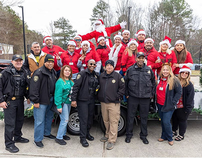 Cobb County Sheriff's Foundation Annual Xmas Giveaway