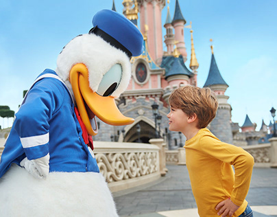 Disneyland Paris Trips By Coach | Gold-crest.com