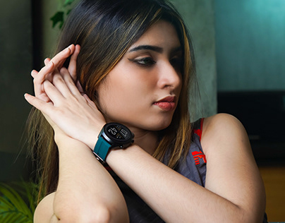 Smart Watch modeling photography