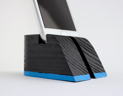 Phone Holder - Reed Recycling Project