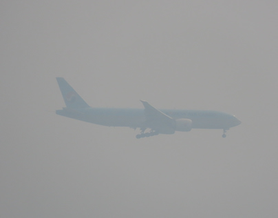 korean air boeing 777-FB5 HL8046