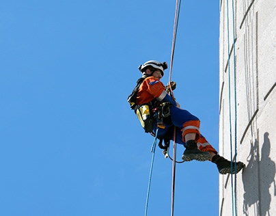 Why Rope Access System is Necessary for Safety