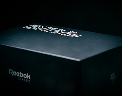 Packaging — Reebok-Sneaker