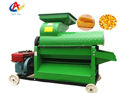 Tractor With Multi-function Peanut Harvester manufactur