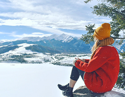 Experience Winter in Colorado with Frontier Airlines