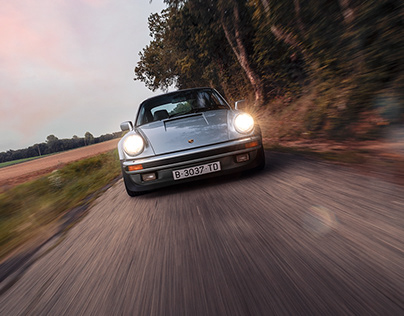FINDING THE SUNSET ON A 930 TURBO