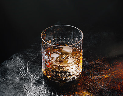 CGI: Passion, Whiskey Collection, High Contrast