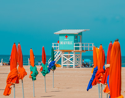 Color of Deauville — Orange and Red