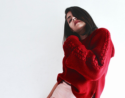 FULLY FASHIONED HAND FLAT KNIT SWEATER