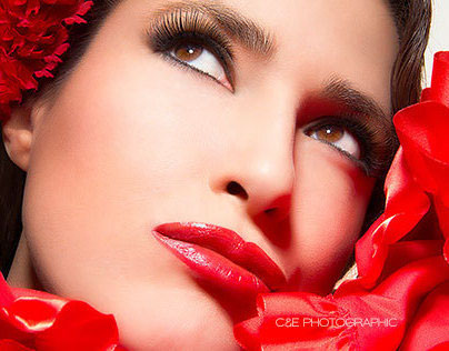 GIPSY WOMAN / Andalusian Beauty