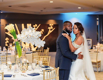 Are you looking for Houston black wedding photographer?