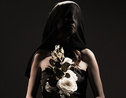 Project thumbnail - dark fashion photography | fotografia de moda obscura