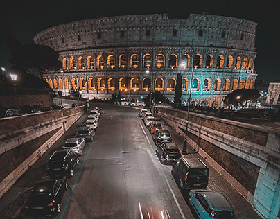 Coliseo Romano de Noche