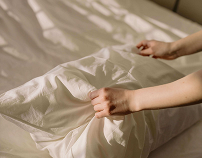 What is the Size of a Standard Pillowcase?