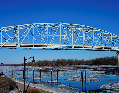 Wabasha-Nelson Bridge from Minnesota Side.