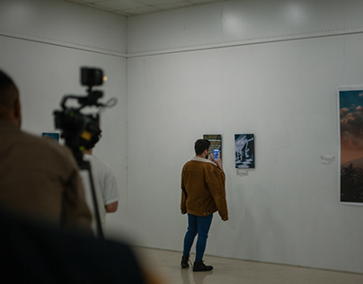 photoe xhibition event in french + Duhok Art museum