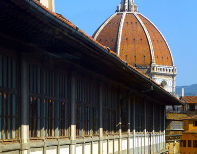 Uffizien mit Kuppel des Dom zu Florenz...