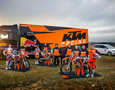 KTM & Husqvarna Team Spain 2015