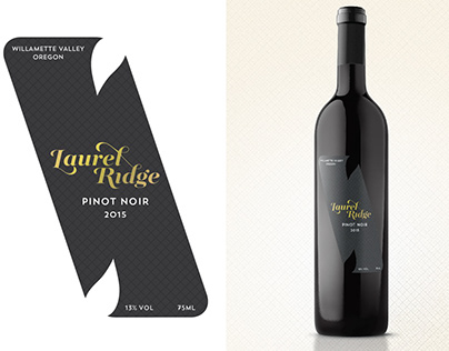 Laurel Ridge Pinot Noir bottle label design