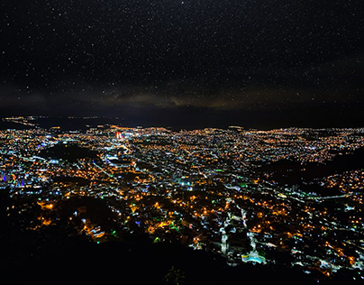 Noche de luces. Tegucigalpa, Honduras.