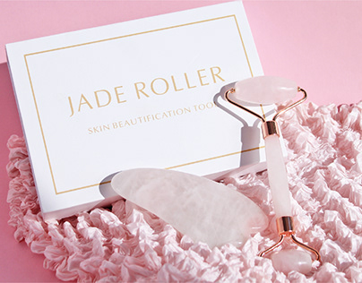 PRODUCT PHOTOGRAPHY - JADE ROLLER