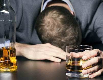 Os perigos do alcoolismo no Trabalho