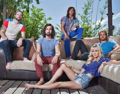 Contest - Youngblood Hawke