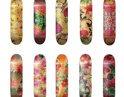 MÖDERNAKED skateboard's new collection!