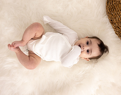 white baby rompers