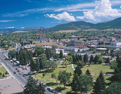 Montana - Sự Kết Hợp Hoàn Hảo Giữa Đô Thị và Núi Non