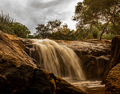 Cachoeira do Marimbondo: Um Espetáculo Natural em Cuité