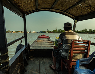 Life at Mekong river (remote Vietnam)